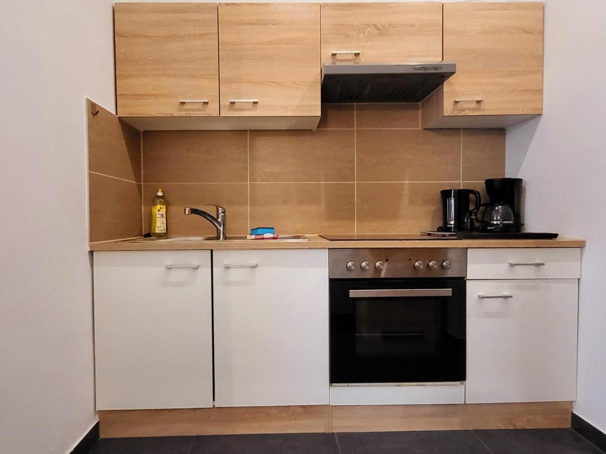 Apartment Schweglerstrasse - Near Stadthalle Wien Eksteriør bilde
