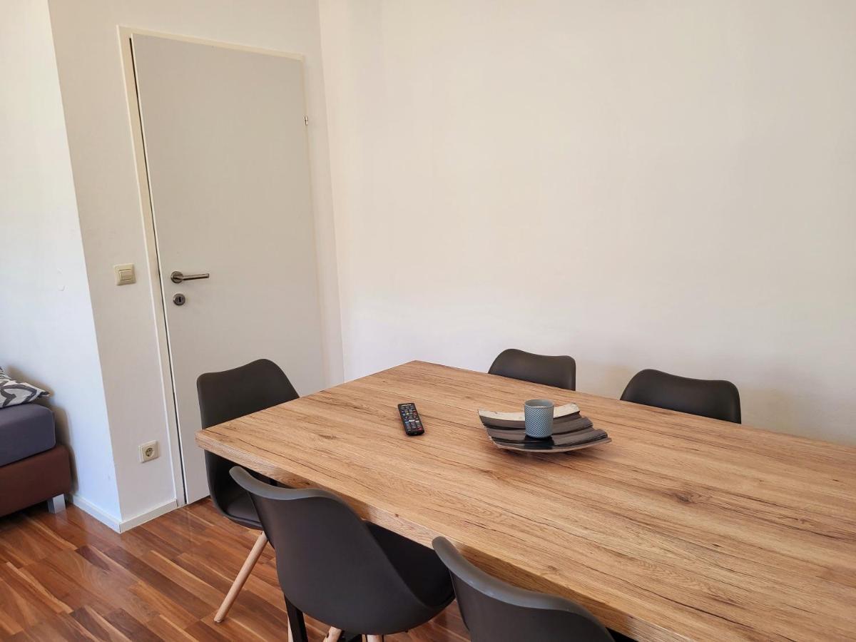 Apartment Schweglerstrasse - Near Stadthalle Wien Eksteriør bilde