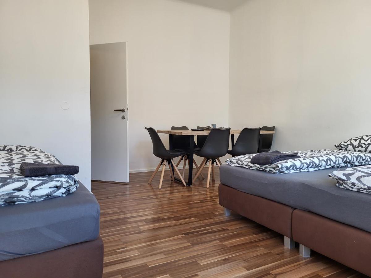 Apartment Schweglerstrasse - Near Stadthalle Wien Eksteriør bilde